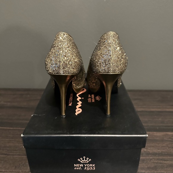 Nina gold metallic open toe heel - Picture 4 of 6